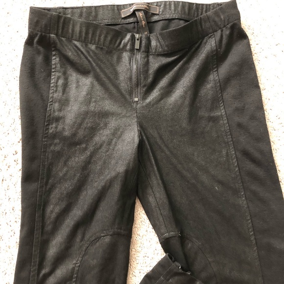 BCBG skinny straight leg faux leather leggings. XS - Picture 3 of 6
